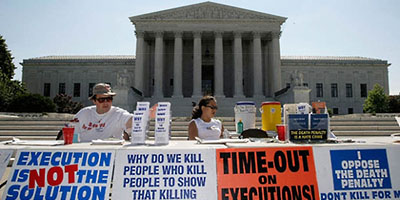 Antidoedsstrafdemonstration foran Supreme Court i USA
